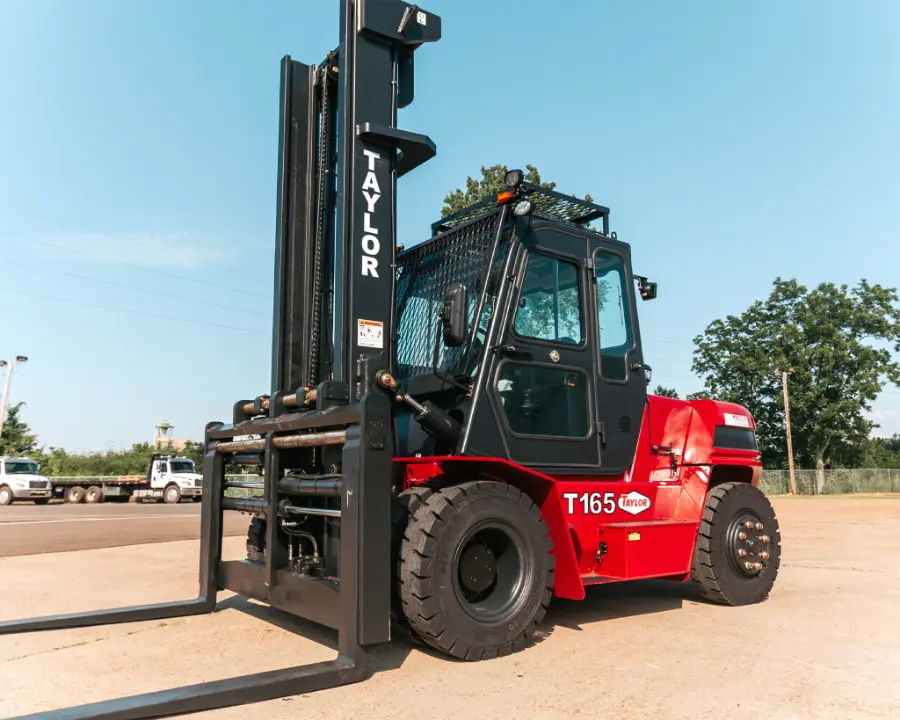 Taylor GT-165 GT Series Pneumatic Tire Forklift