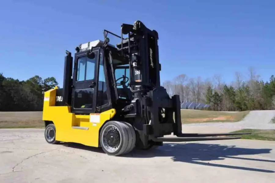 Taylor XHC-300S XHC Series Cushion Tire Forklift