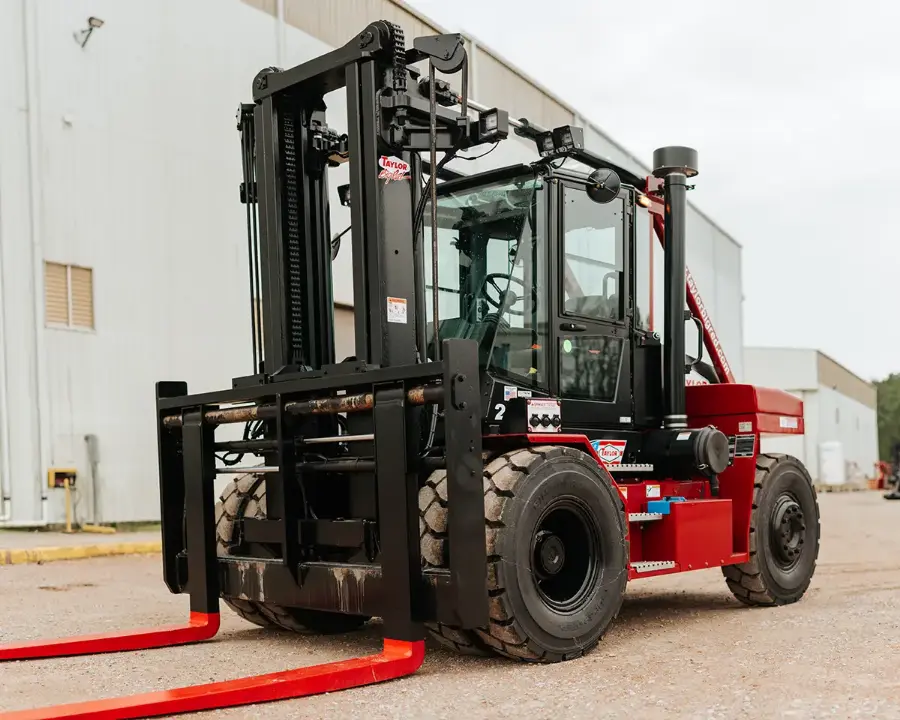 Taylor X-280S 24-in. Load Center Pneumatic Tire Forklift