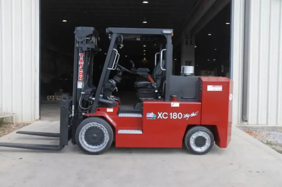 Taylor XC-180SL XC Series Cushion Tire Forklift