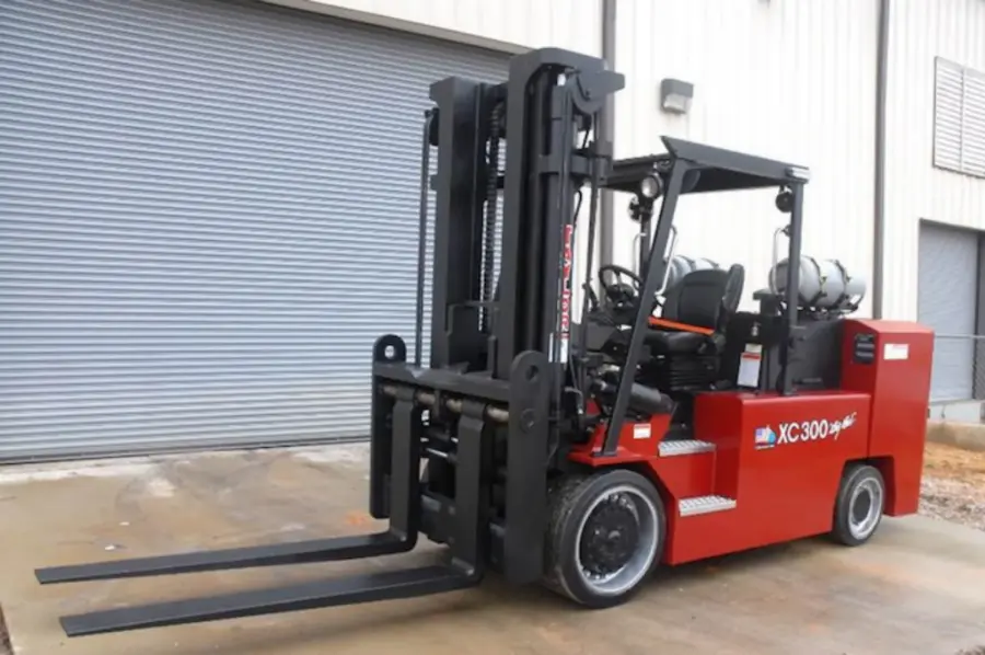 Taylor XC-300M XC Series Cushion Tire Forklift
