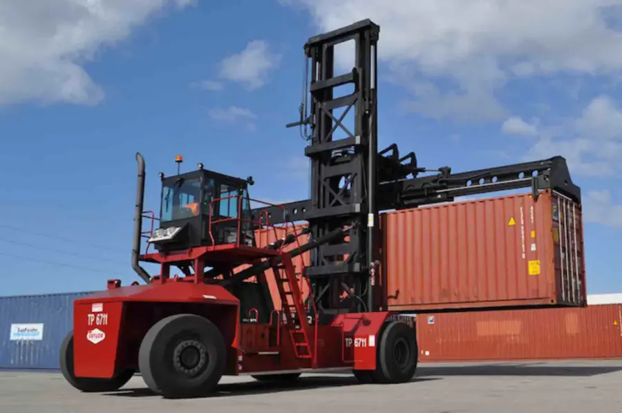 Taylor XLC-976 Loaded Container Handler Container Handler