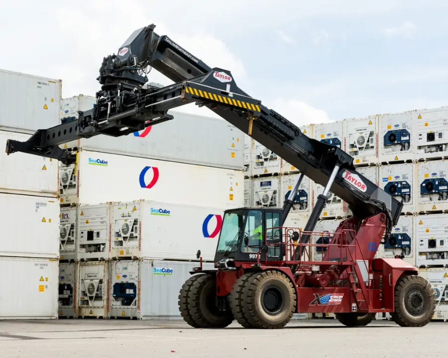 Taylor XRS-9972 Reach Stacker Container Handler