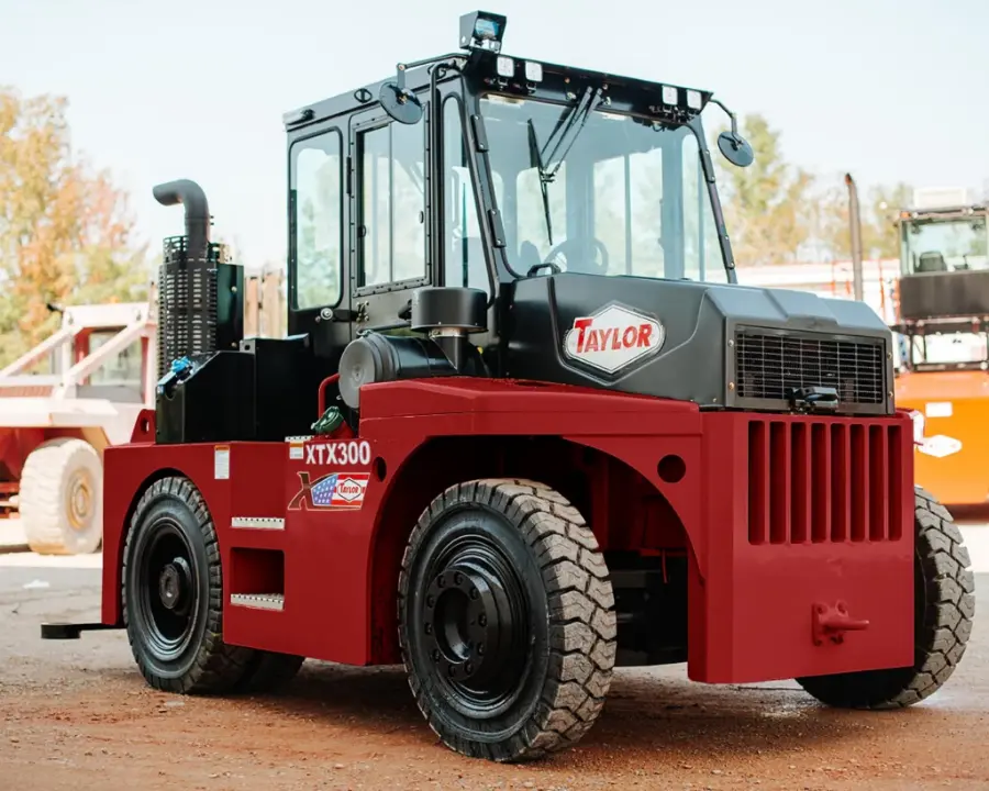 Taylor XTX-300 Tow Tractor Specialty Truck