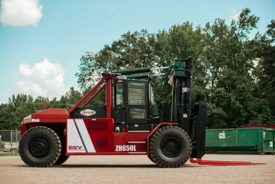 Taylor ZH-650L Electric Pneumatic Tire Forklift Electric Lifts